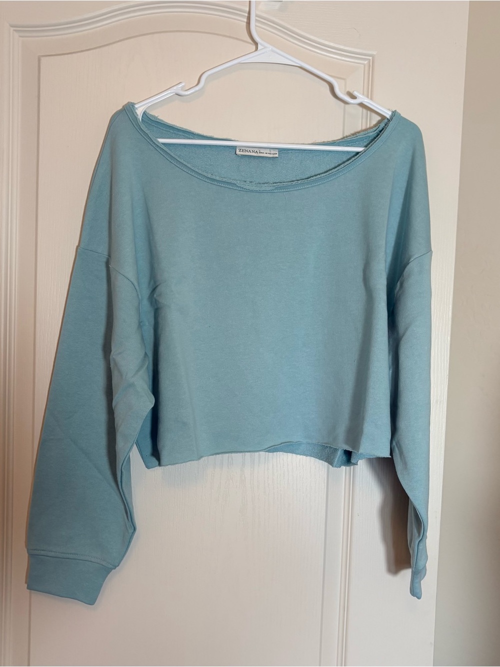 Zenana Cropped Raw Edge Boat Neck Sweatshirt Top Size Large light blueish color